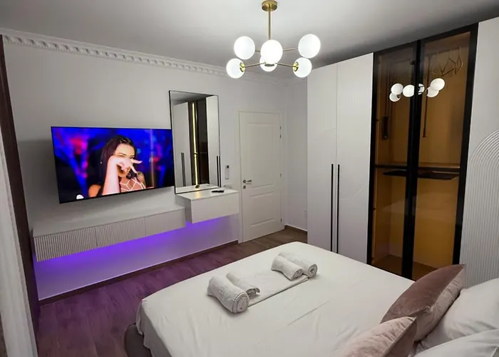 Apartment Royal 1 Min Walk Of Centre